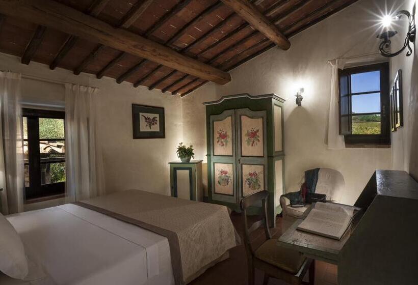 Классический Номер, Castello Di Spaltenna Exclusive Resort & Spa