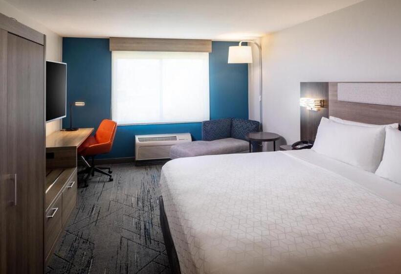 Номер Стандарт Кровать Кинг Адаптированный для Инвалидов, Holiday Inn Express And Suites Los Alamos Entrada Park, An Ihg