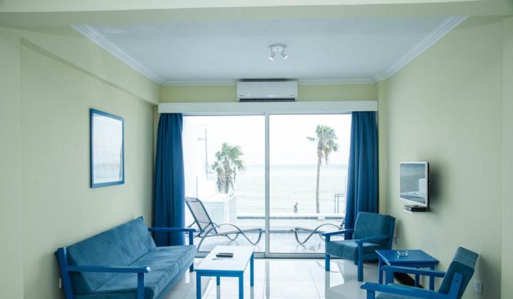 オーシャンビューのスーペリアー１ベッドルームアパートメント, Paphinia Seaview Apartments