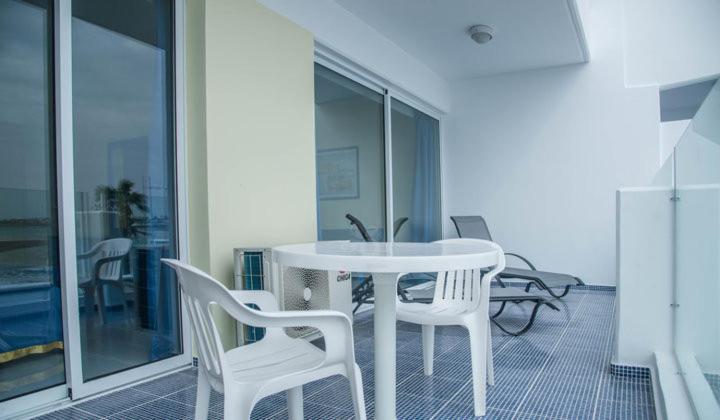 Superior 2-bedroom flat with sea view, Paphinia Seaview Apartments