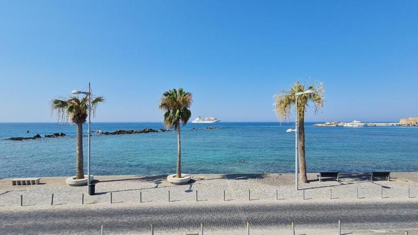 Апартаменты Deluxe 1 Спальня Вид на Море, Paphinia Seaview Apartments