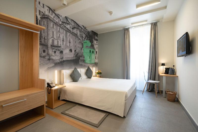 اتاق لوکس, Avenue Boutique