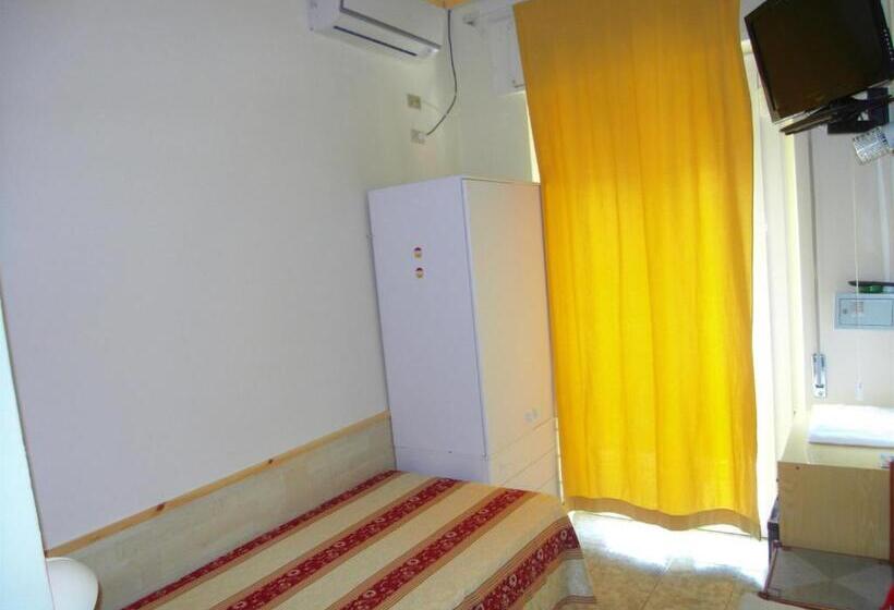 Quarto standart individual, Dolly