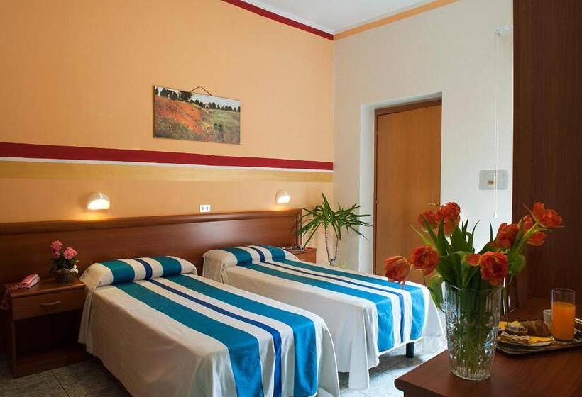 Quarto Triplo Standart, Dolly