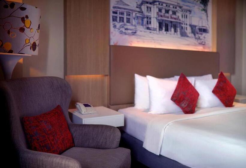 Quarto Deluxe Vista Piscina, Grand Mercure Bandung Setiabudi