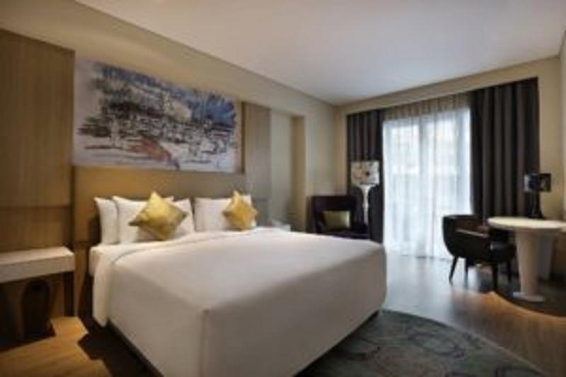 Quarto Deluxe Vista Piscina, Grand Mercure Bandung Setiabudi