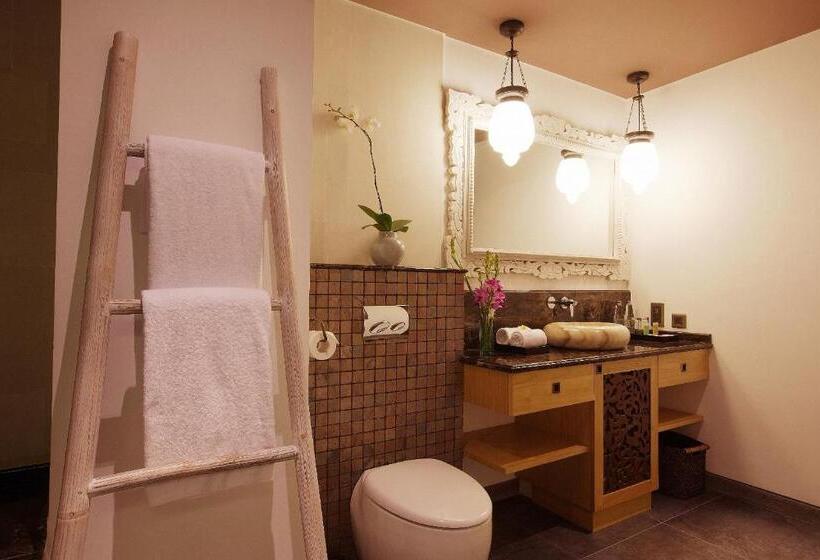 Люкс, Kejora Suites