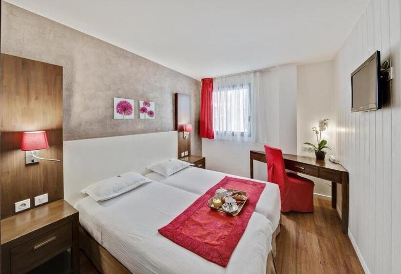 Номер Стандарт, Paris Pacific Paris Villejuif  Pres Du Metro L Hay Les Roses Ligne 14   Direct Paris Aeroport Orly E
