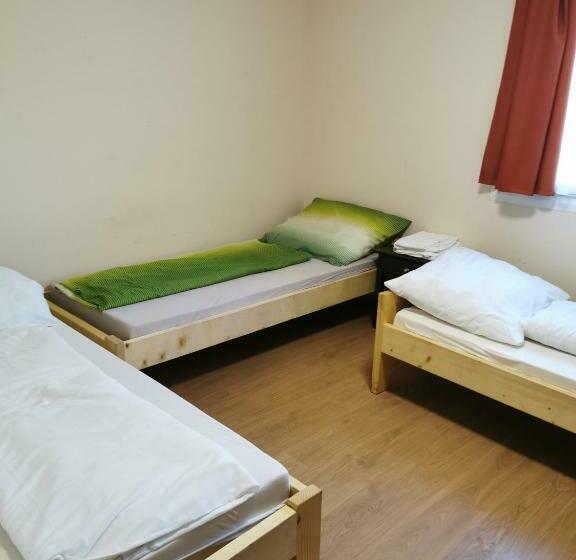 Номер Стандарт Трехместный, Strand Motel, Vígadó Csárda