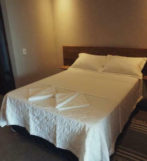 غرفة ديلوكس مطلّة علي البحر مزوَّدة بشُرفة, Graffi Beach House
