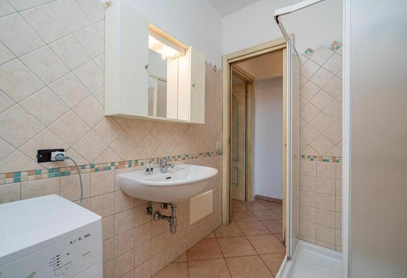Апартаменты 2 Спальни, Apartments In Residence With Swimming Pool In Cala Girgolu