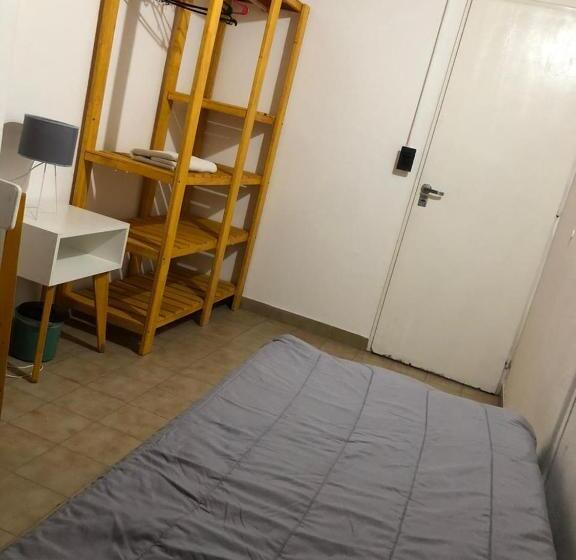 חדר יחיד בסיסי, El Faro Hostel