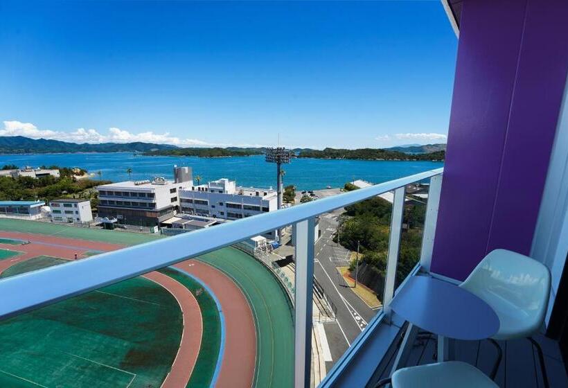 Номер Стандарт Вид на Море, Setouchi Keirin Hotel 10 By Onko Chishin