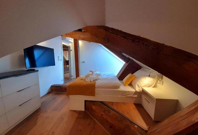 침실 1개 디럭스 아파트, Residence Mariánská
