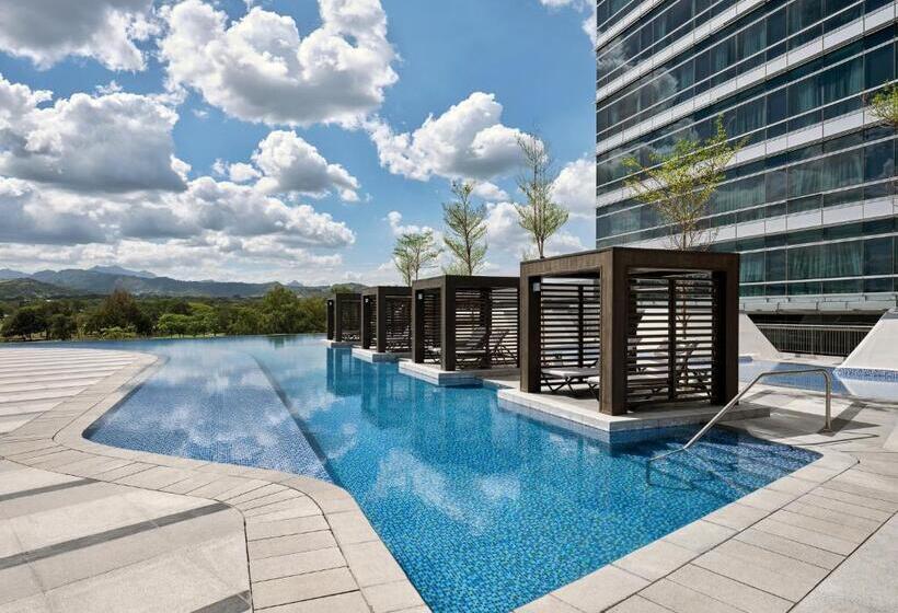 프레스티지 스위트, Swissôtel Clark Philippines