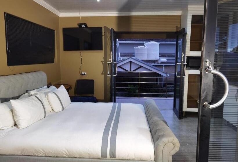 デラックススタジオ, Fountain Beach House Ikhaya