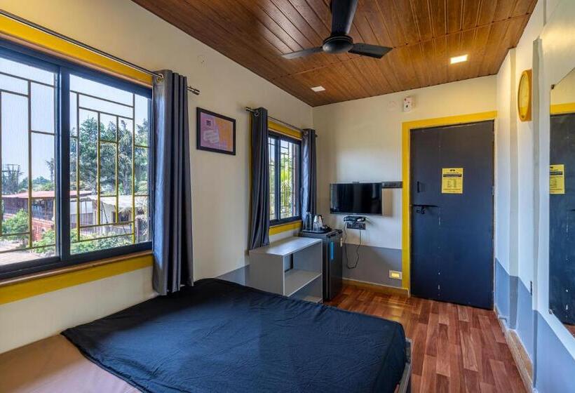 디럭스 룸, The Hosteller Lonavala