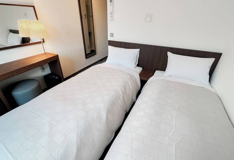 Номер Economy, Quintessa Hotel Kokura Comic & Books
