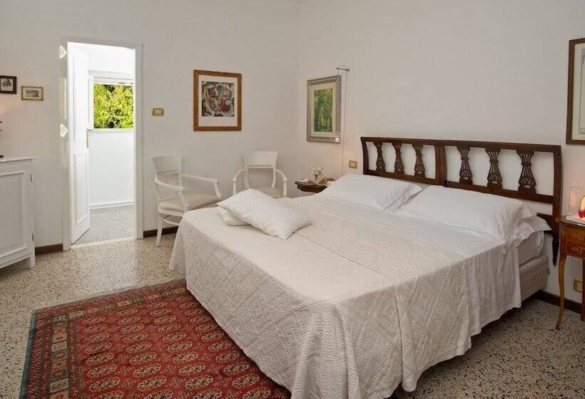 Классический Номер, Romantic Hotel & Restaurant Villa Cheta Elite