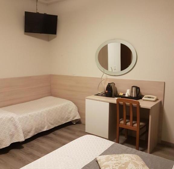 Номер Стандарт Трехместный, Albergo Paradiso