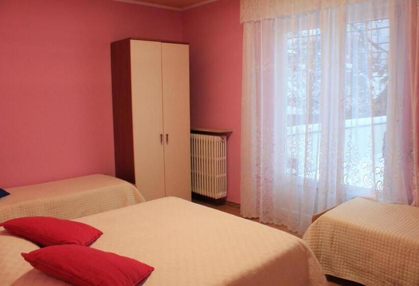 Четырехместный Номер Стандарт, Albergo Paradiso