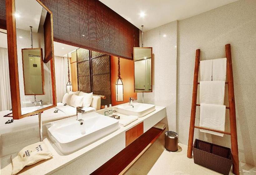 Номер Deluxe Вид на Сад, Ocean Sonic Resort Sanya