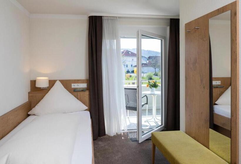 Номер Стандарт Индивидуальный, Landhotel Sonnenhalde