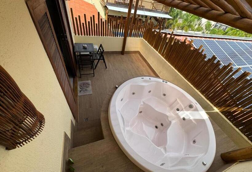 패밀리 스위트, Pousada Lua Nova Charmosa   Chalés Com Hidro E Jacuzzi