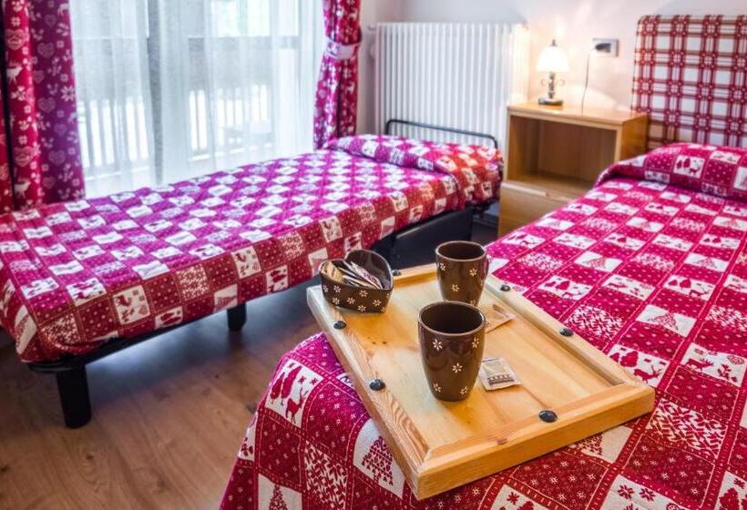 Номер Стандарт Трехместный, Albergo Punta Zerbion