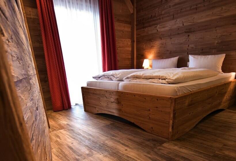 Номер Superior, Arosa Vetter
