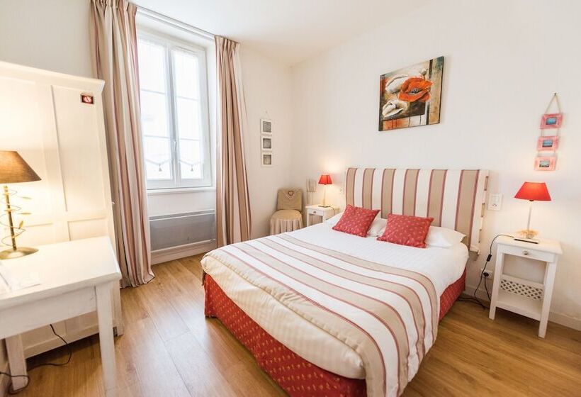 Номер Стандарт, Hôtel Le Peu Breton