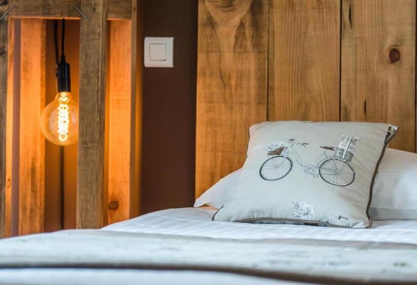 Номер Стандарт, Hôtel Le Peu Breton