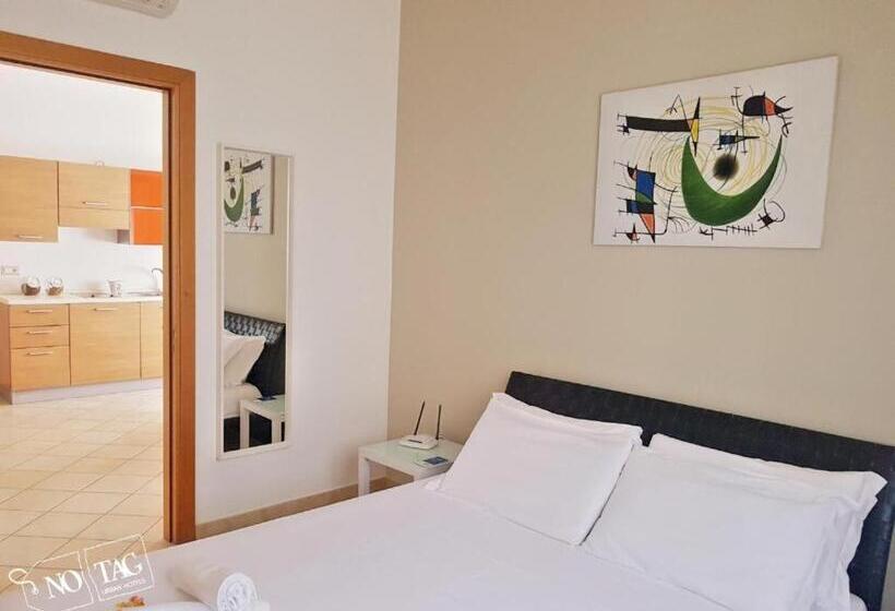 Номер Стандарт Трехместный, Colonna Rooms & Apartment