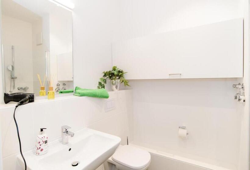 آپارتمان 1 خوابه با بالکن, Apart Hotel Messe Munich   My Room Apartments