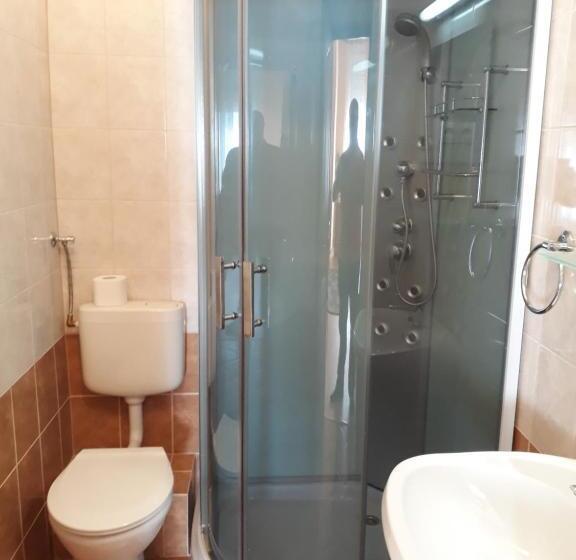 Трехместный Номер Комфорт, Piac Utcai Apartman
