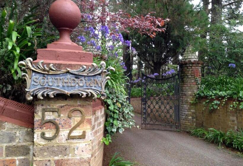 Хижина, Southdown Cottage