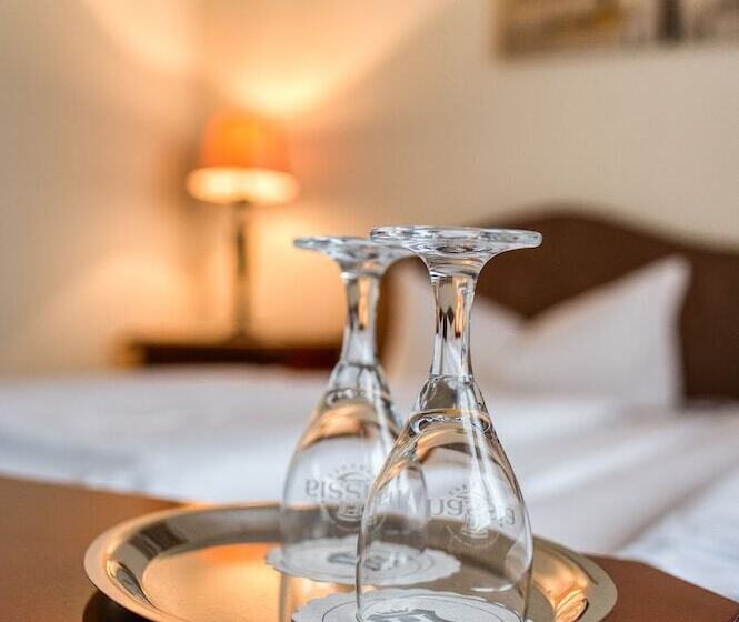 Номер Стандарт, Central Hotel Am Königshof