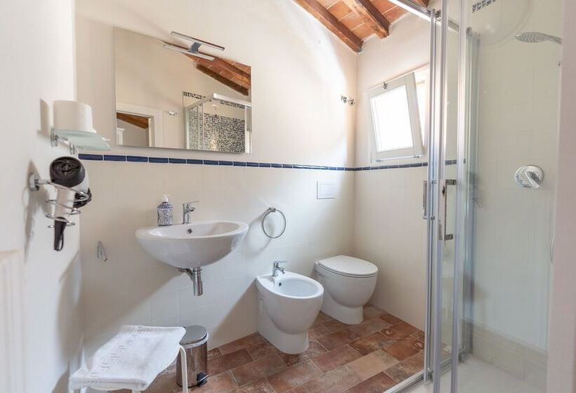 Номер Стандарт, Albergo Centrale