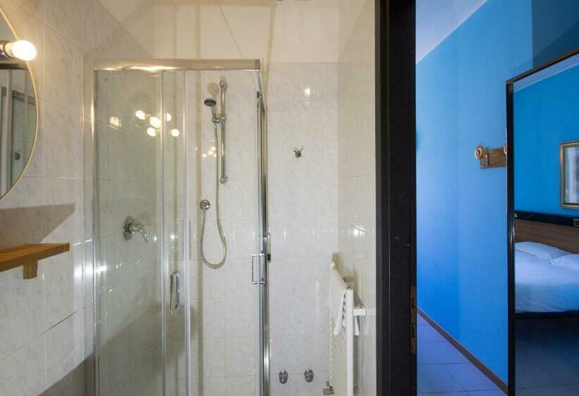 Номер Стандарт, Albergo Sala