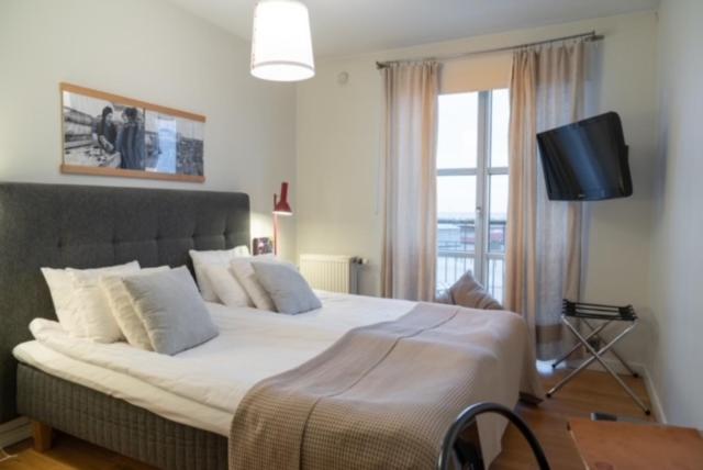 اتاق استاندارد با بالکن و چشم‌انداز دریا, Maritim Hotell & Krog