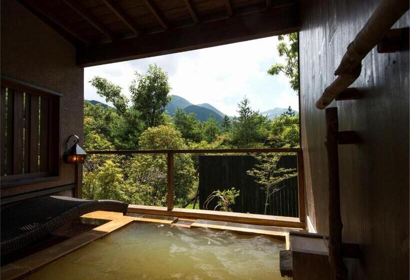 Четырехместный Номер Стандарт, Oita Kuoritei