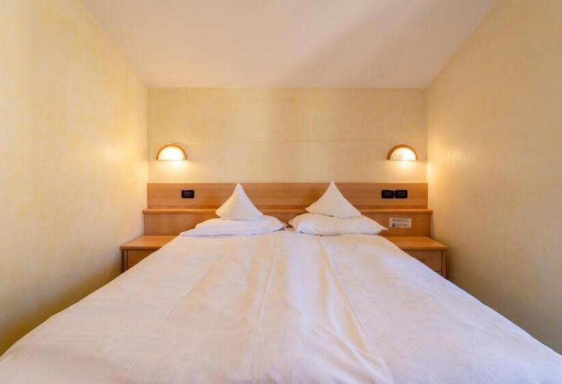 חדר משפחתי, Berg Hotel Latemar Spitze