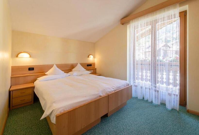 패밀리 룸, Berg Hotel Latemar Spitze