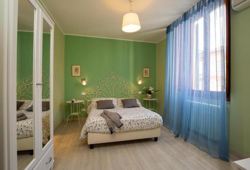 Номер Стандарт Индивидуальный, Albergo Alassio
