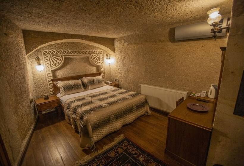 Номер Economy, Stone House Cave