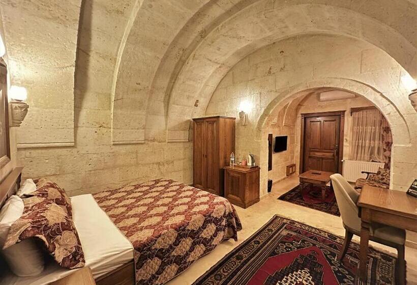 Номер Стандарт, Stone House Cave