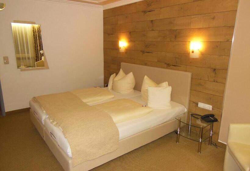 Номер Стандарт, Parkhotel Tannenhof
