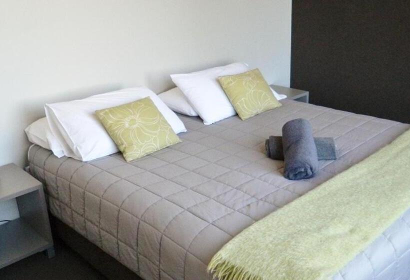 Шале 1 Спальня, Taupo Debretts Spa Resort