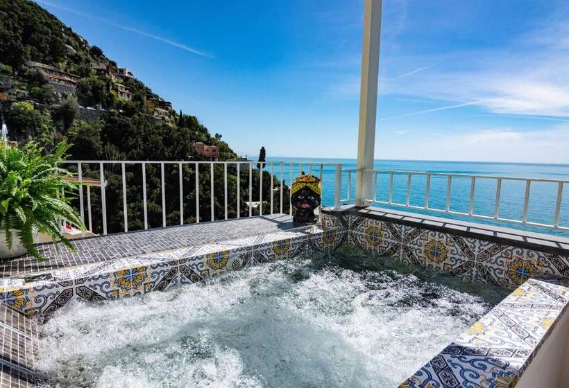 Номер Стандарт с Террасой, Villa Pietra Santa