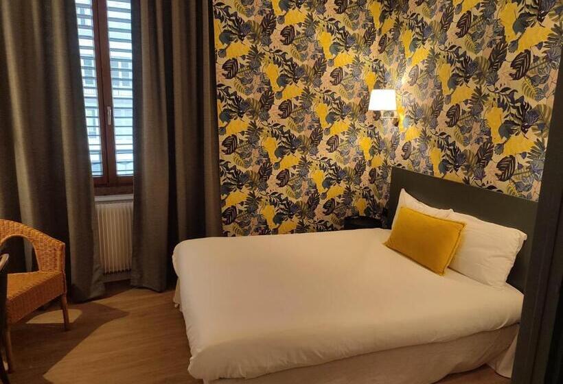 Трехместный Номер Superior, Grand Hotel De La Poste   Lyon Sud   Vienne